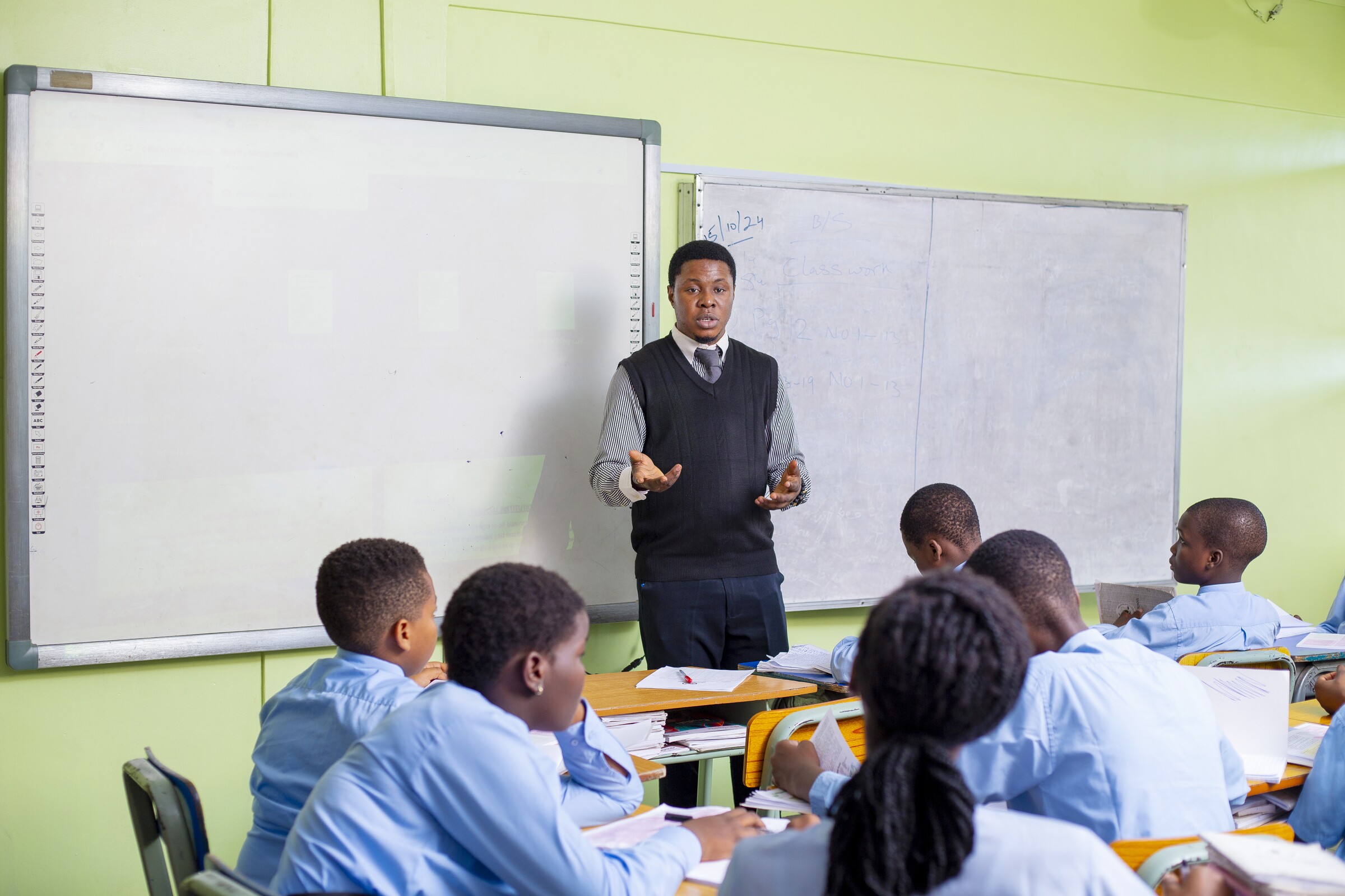 An Upper Prep class learning with a specialist teacher
